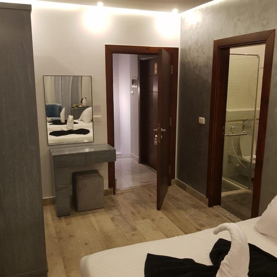 Cleopatra Pyramids View Hotel Kafret el-Gabal Exterior photo